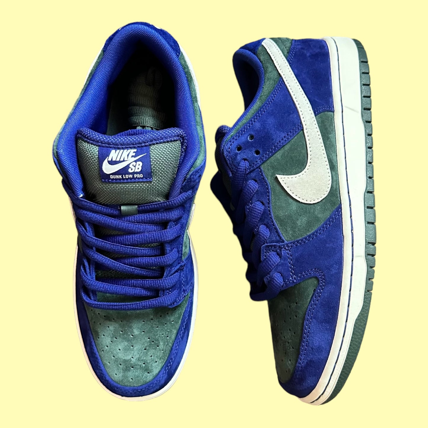 SB Dunk Low Pro Deep Royal Blue