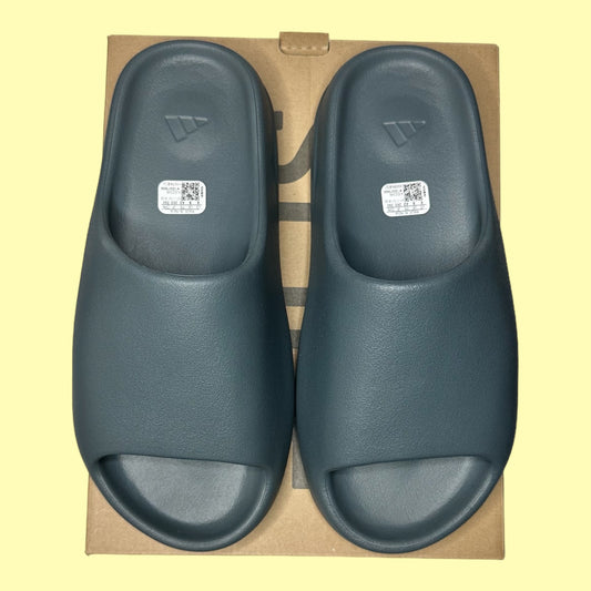 Yeezy Slide Slate