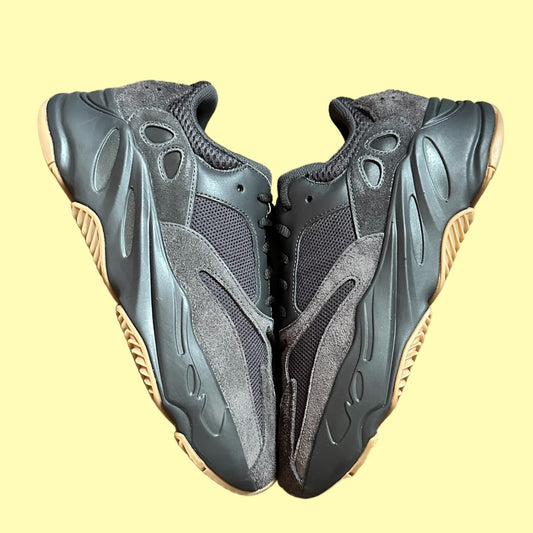 Yeezy Boost 700 Utility Black