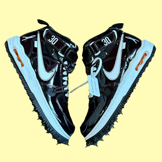 Off-White Air Force 1 Mid SP